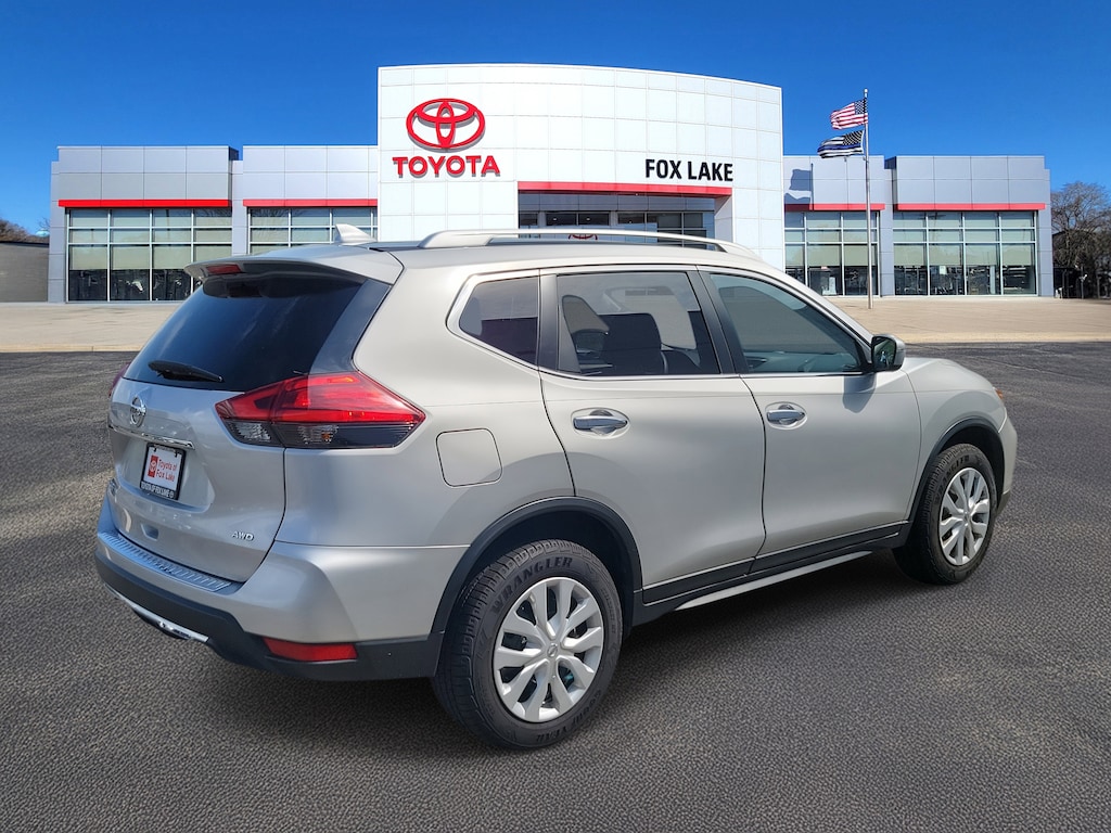 Used 2017 Nissan Rogue S Sport Utility