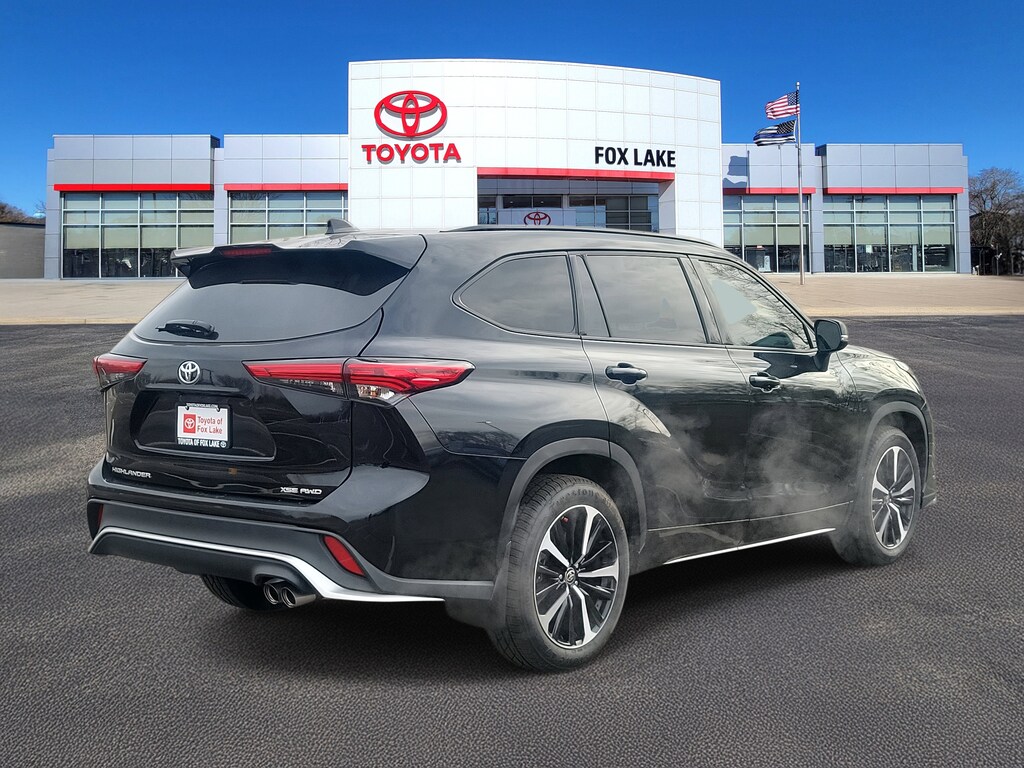Used 2022 Toyota Highlander XSE Sport Utility