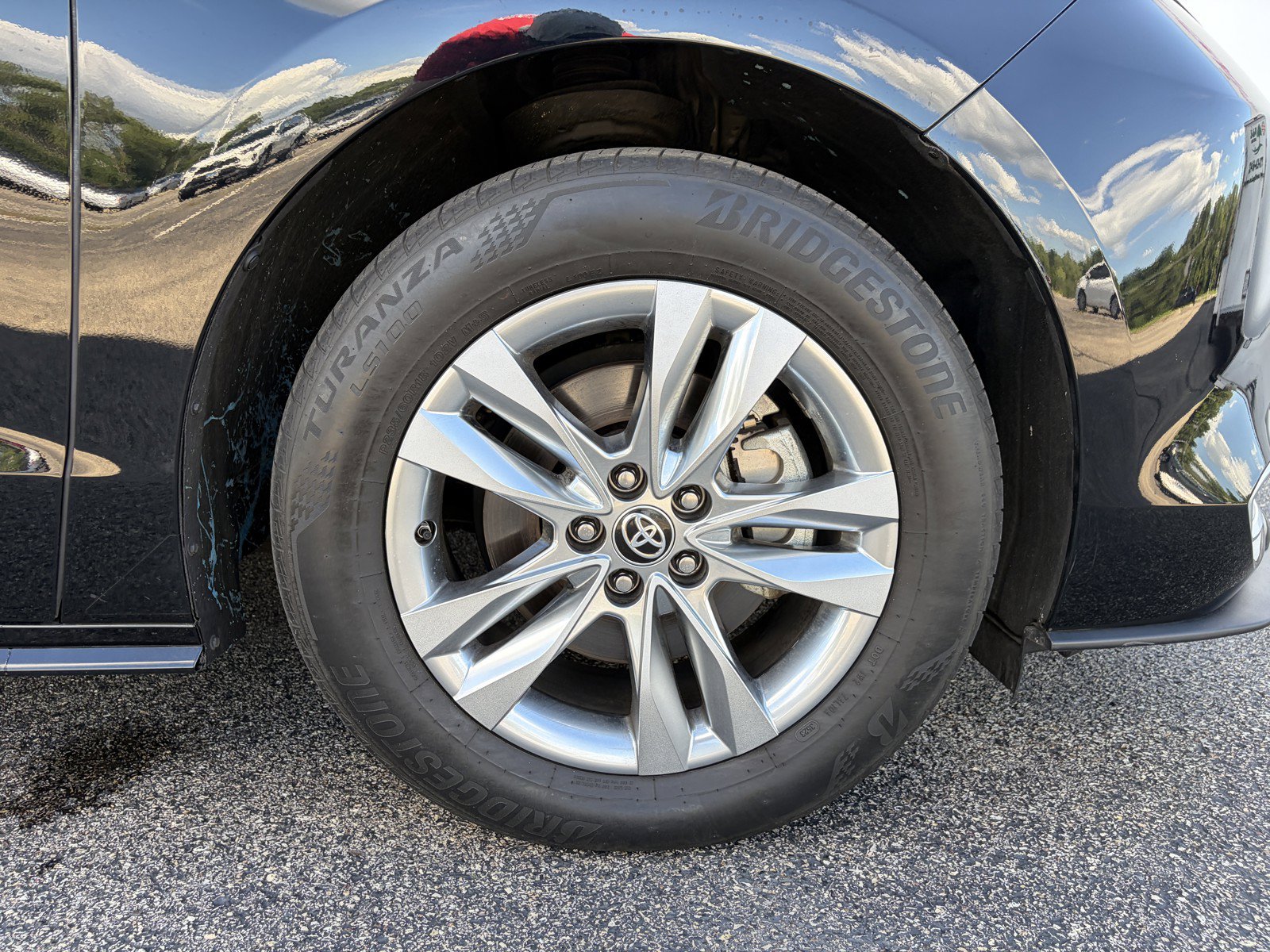 2023 Toyota Sienna Limited - Photo 39