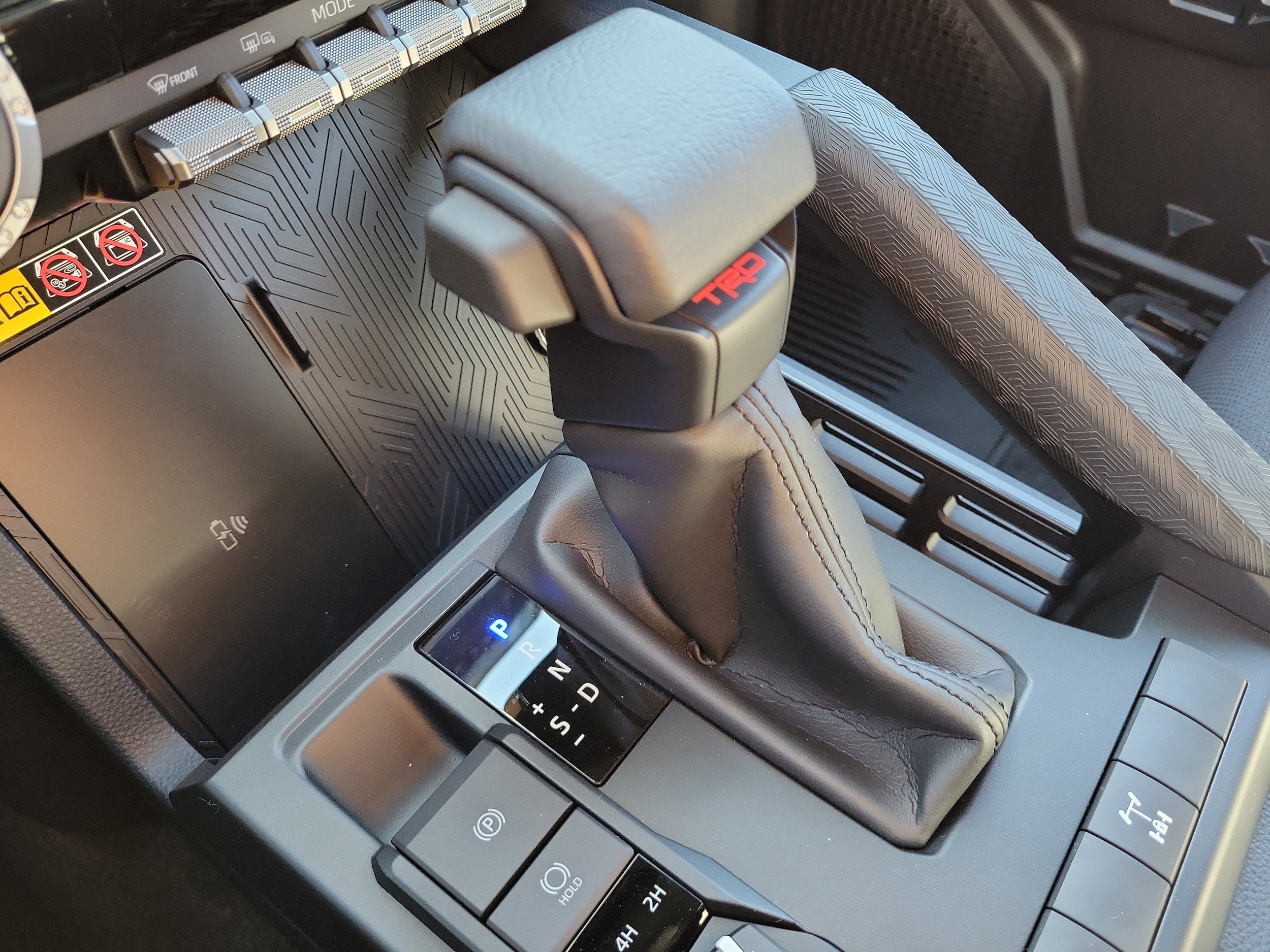 2025 Toyota 4Runner TRD Off-Road - Photo 26