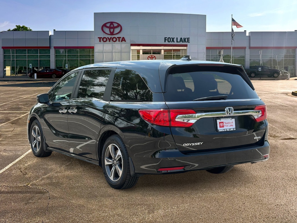 Used 2018 Honda Odyssey Touring Mini-van, Passenger
