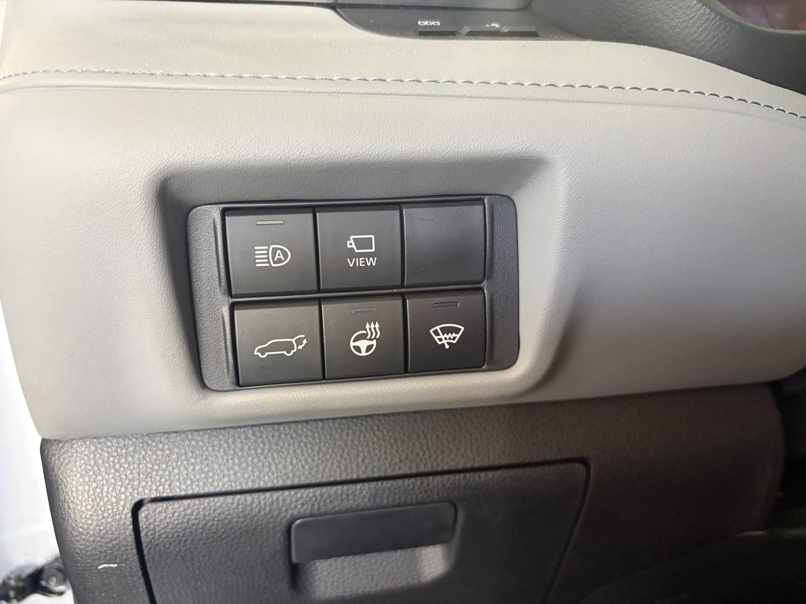 2021 Toyota Highlander Platinum - Photo 29