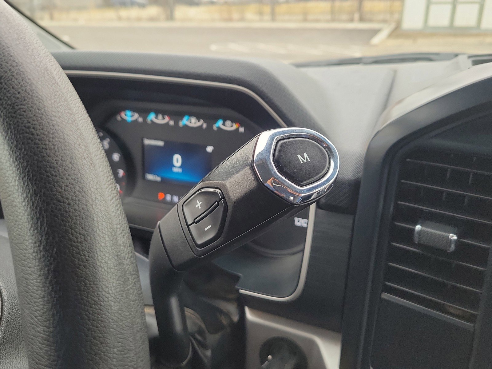 2023 Ford F-150 XL - Photo 19