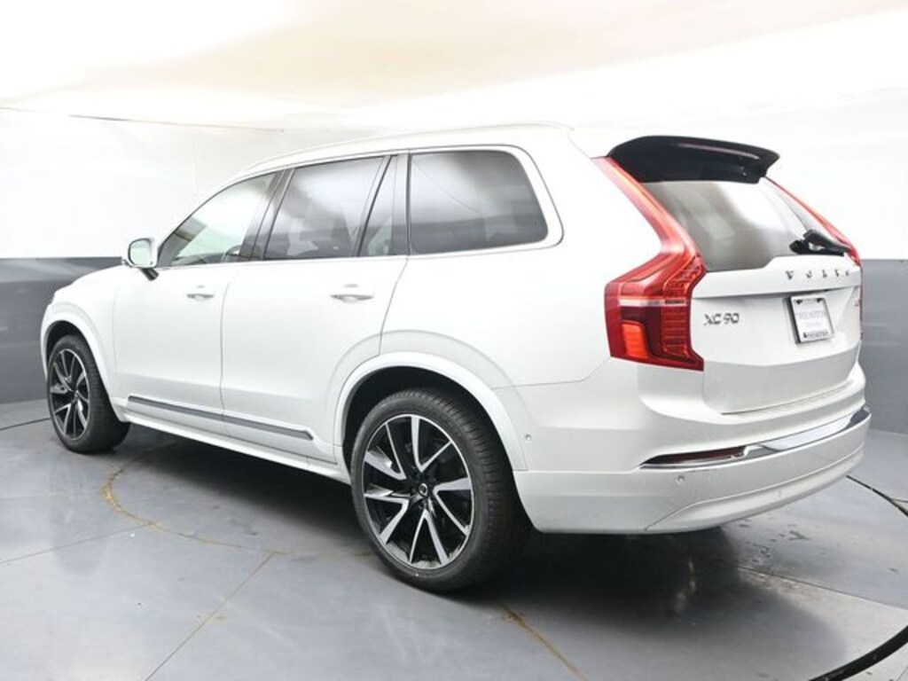 Certified 2025 Volvo XC90 B5 Plus SUV