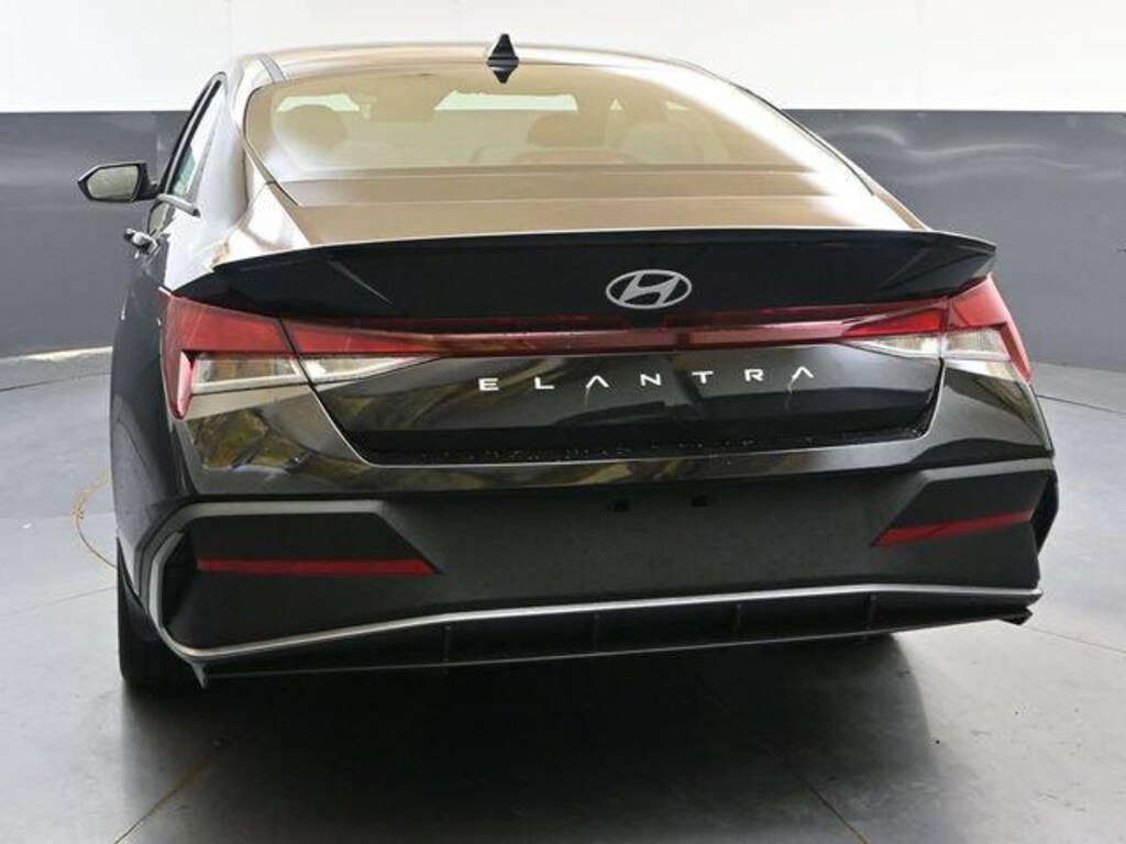 New 2026 Hyundai Elantra SEL Sport Plus Sedan
