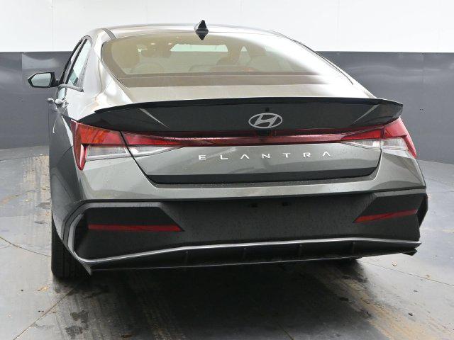 New 2026 Hyundai Elantra SEL Sport Plus Sedan