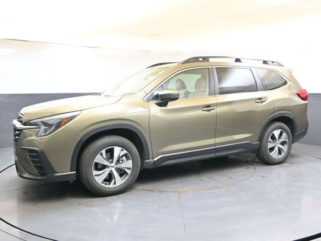 Certified 2025 Subaru Ascent Premium 8-Passenger SUV