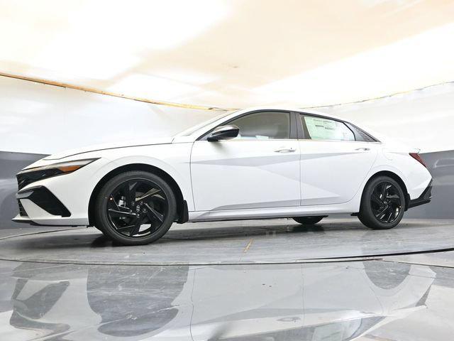 2026 Hyundai Elantra SEL - Photo 41