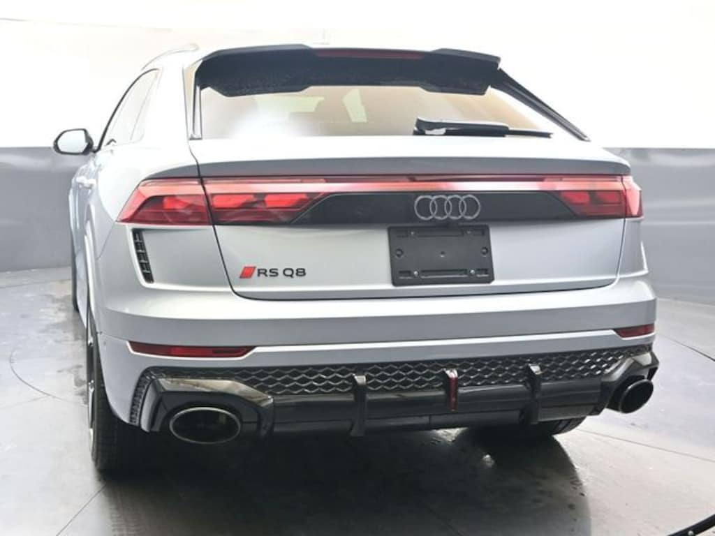 Used 2025 Audi RS Q8 4.0T performance SUV