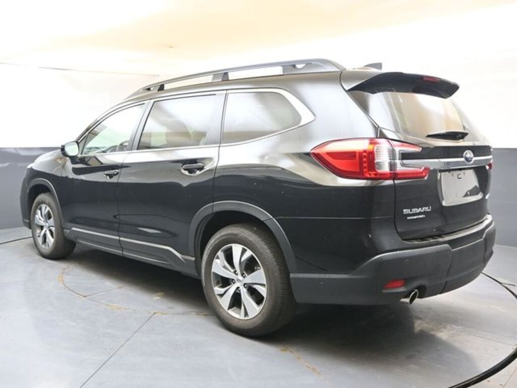 Certified 2025 Subaru Ascent Premium 7-Passenger SUV