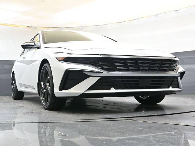 2026 Hyundai Elantra SEL - Photo 46