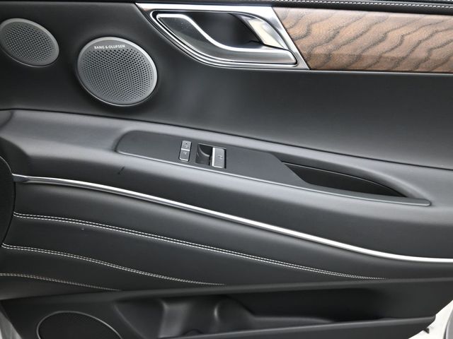 2026 GENESIS GV80 Prestige - Photo 11