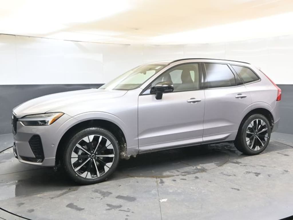 New 2026 Volvo XC60 B5 Plus SUV