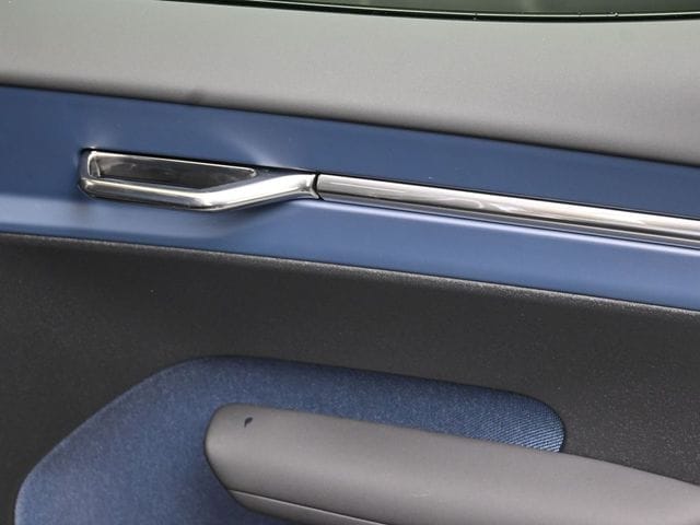 2026 Volvo EX30 Plus - Photo 14