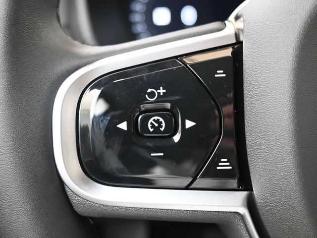 2026 Volvo XC90 Plus - Photo 28