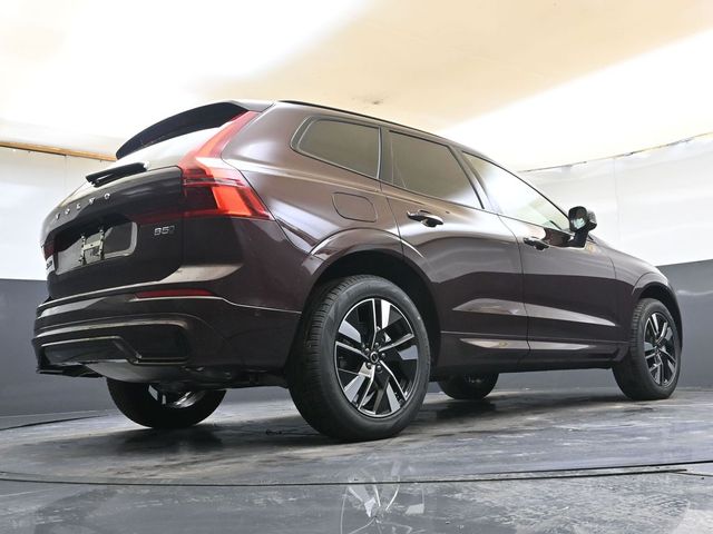 2026 Volvo XC60 Plus - Photo 42