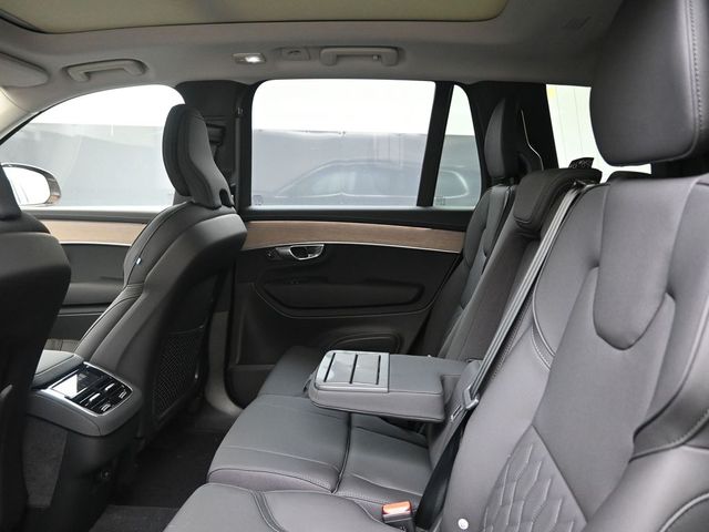 2026 Volvo XC90 Plus - Photo 20