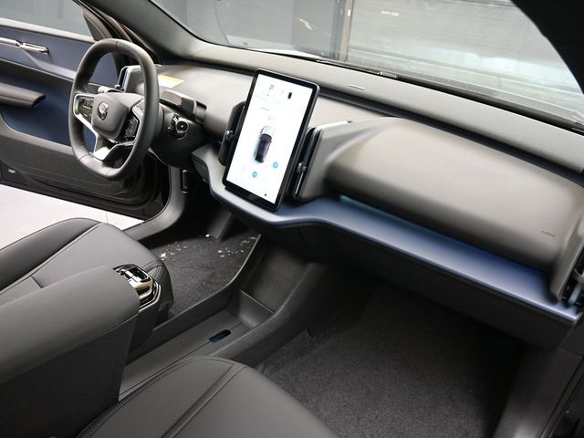2026 Volvo EX30 Plus - Photo 12