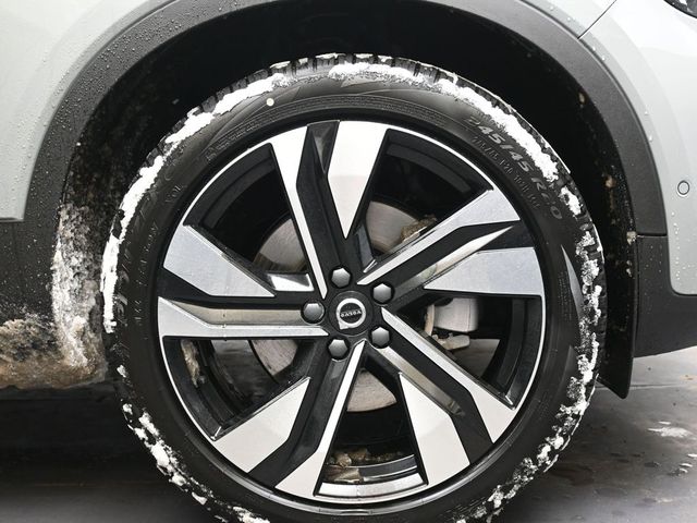 2026 Volvo XC40 Ultra - Photo 10