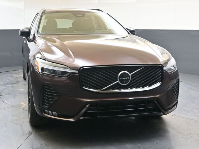 2026 Volvo XC60 Plus - Photo 8