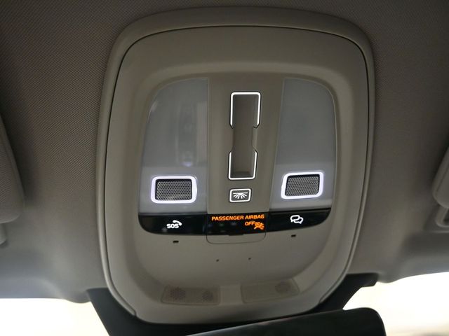 2026 Volvo XC90 Plus - Photo 38