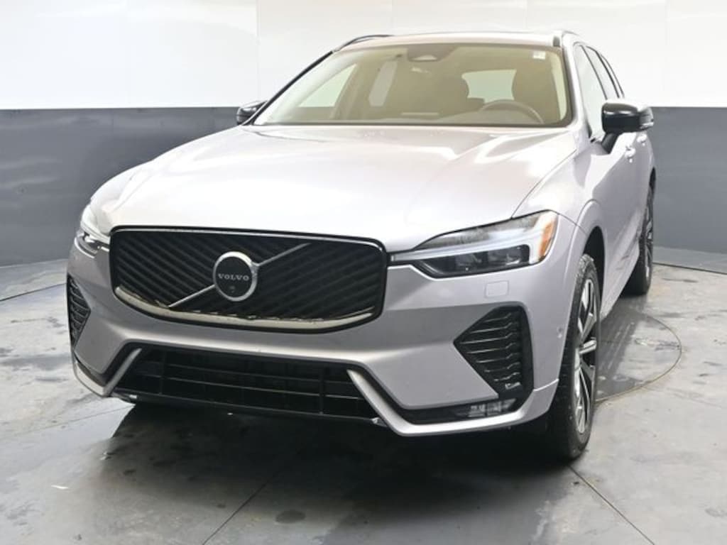New 2026 Volvo XC60 B5 Plus SUV