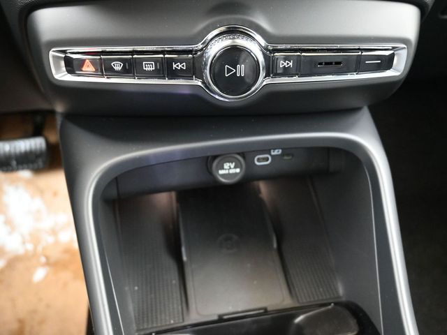 2026 Volvo XC40 Ultra - Photo 35