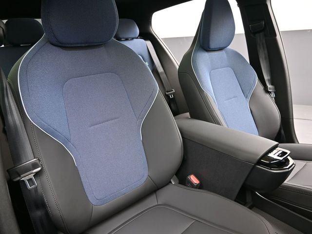 2026 Volvo EX30 Plus - Photo 13
