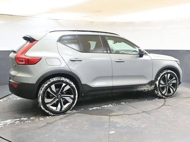 2026 Volvo XC40 Ultra - Photo 6