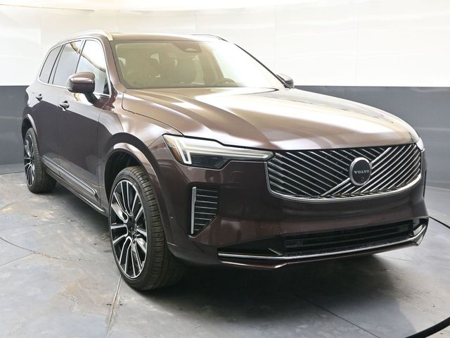 2026 Volvo XC90 Plus - Photo 8