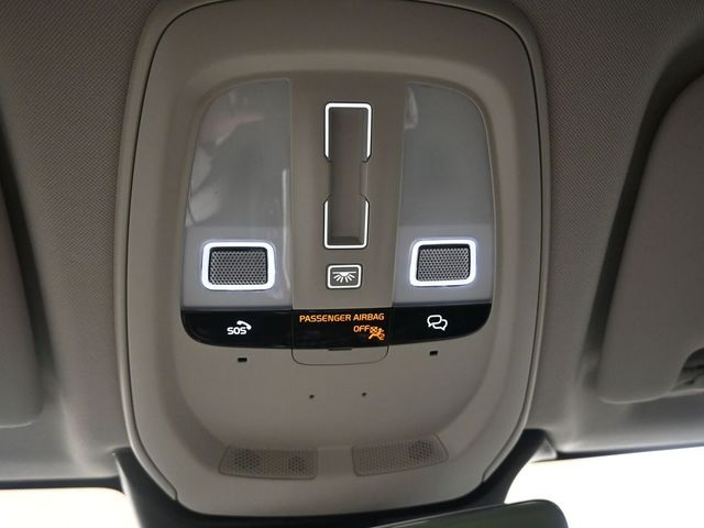 2026 Volvo XC60 Plus - Photo 36