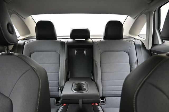 2026 Volkswagen Jetta SE - Photo 37