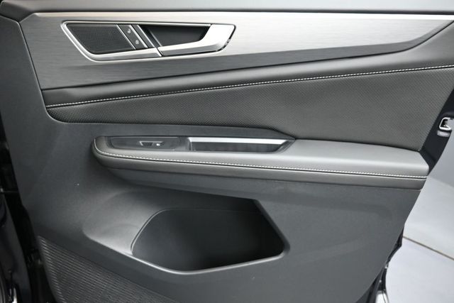 2026 Volkswagen Atlas Cross Sport SE w/Tech - Photo 11