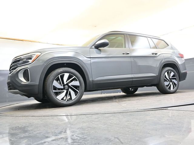 2026 Volkswagen Atlas SE w/Tech - Photo 32