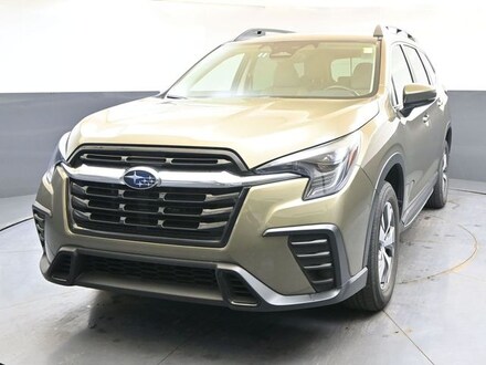 2025 Subaru Ascent Premium 8-Passenger SUV