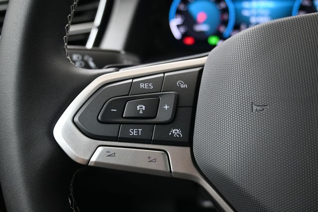 2026 Volkswagen Atlas Cross Sport SE w/Tech - Photo 26