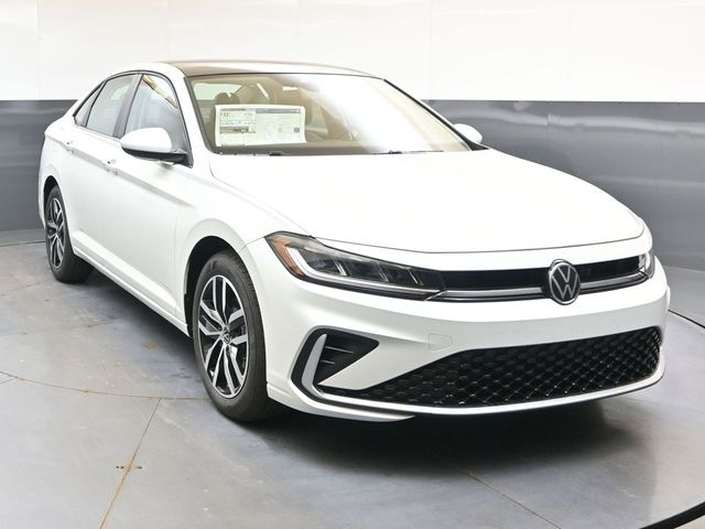 2026 Volkswagen Jetta SE - Photo 8