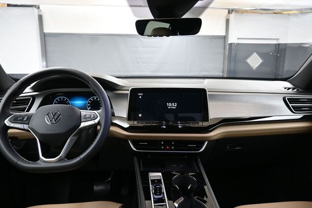 2026 Volkswagen Atlas Cross Sport SE w/Tech - Photo 22