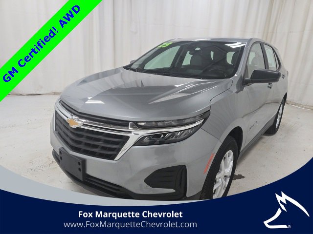 2023 Chevrolet Equinox LS's photo