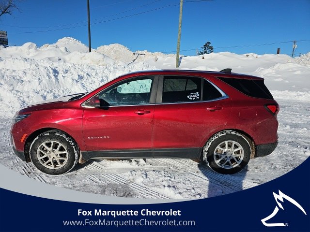 2022 Chevrolet Equinox LT's photo