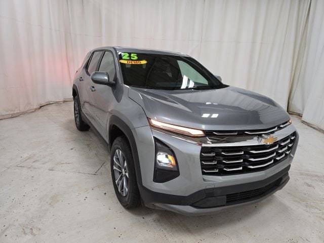 2025 Chevrolet Equinox LT - Photo 11