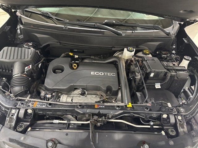 2021 Chevrolet Equinox LT photo 3