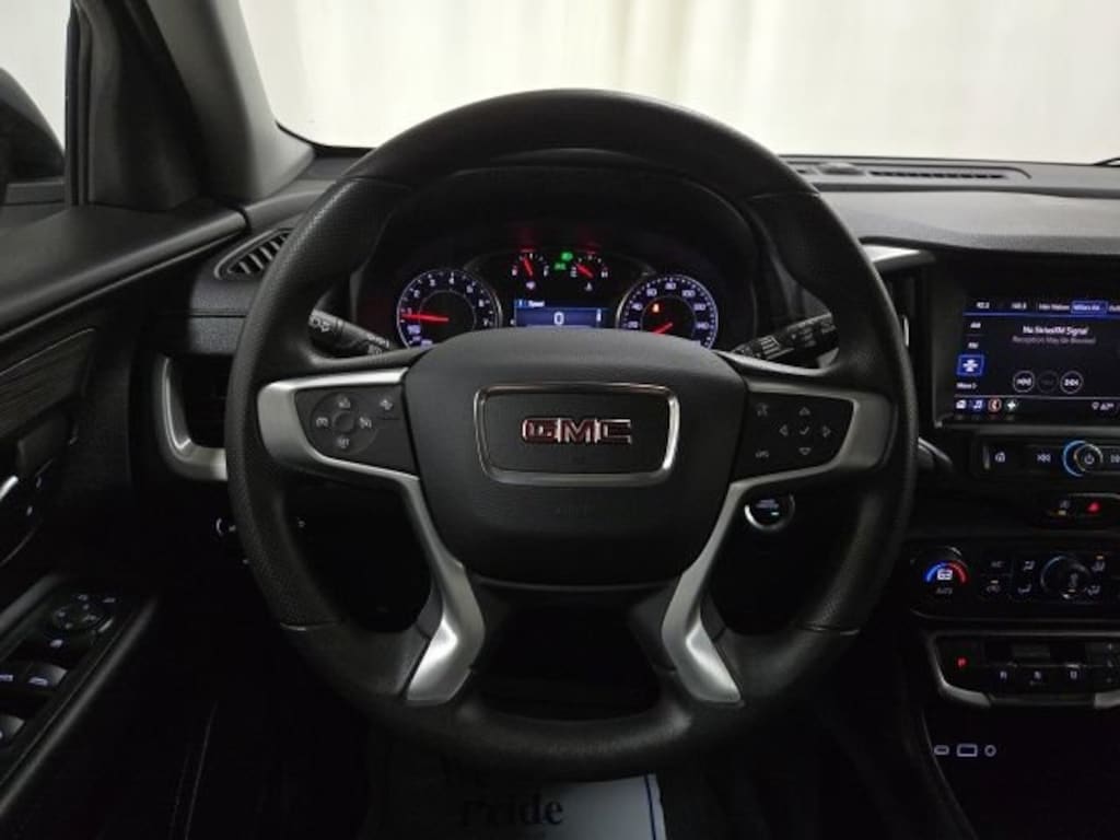 Used 2022 GMC Terrain SLE SUV