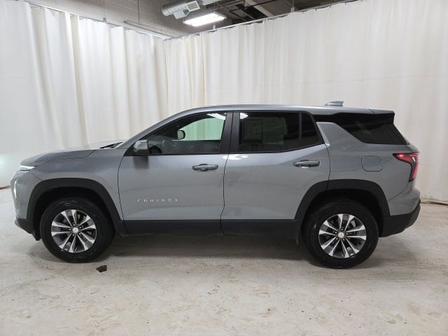 2025 Chevrolet Equinox LT - Photo 22