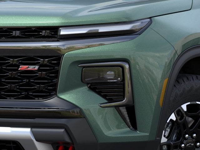 2027 Chevrolet Traverse Z71 - Photo 12