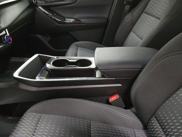 2025 Chevrolet Equinox LT - Photo 13