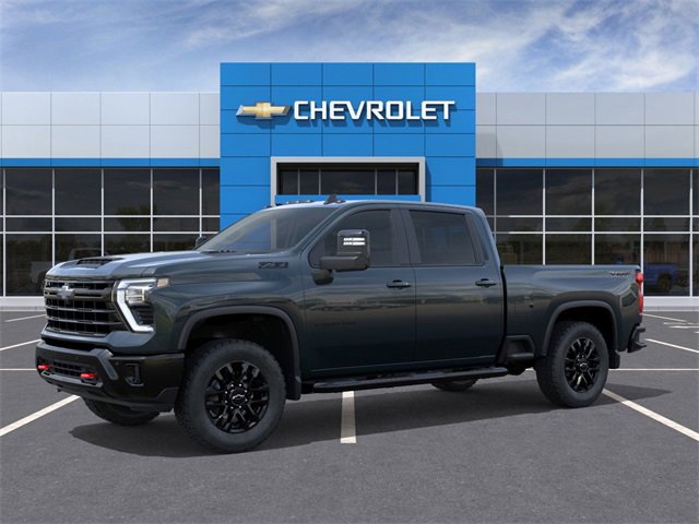 2025 Chevrolet Silverado 2500HD LT photo 2