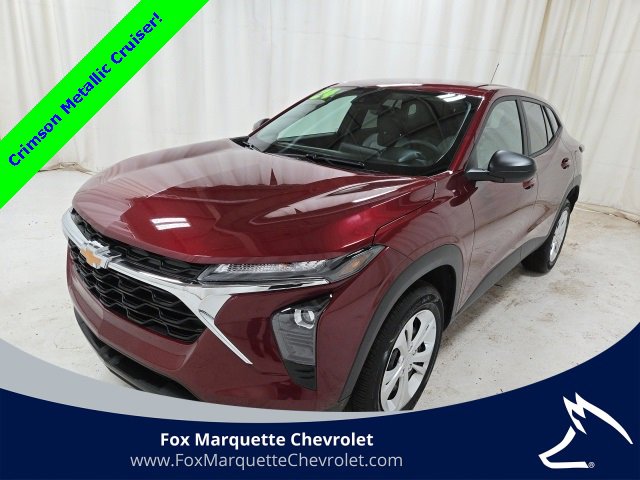 2024 Chevrolet Trax LS's photo