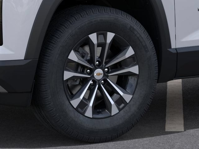 2027 Chevrolet Equinox LT - Photo 10
