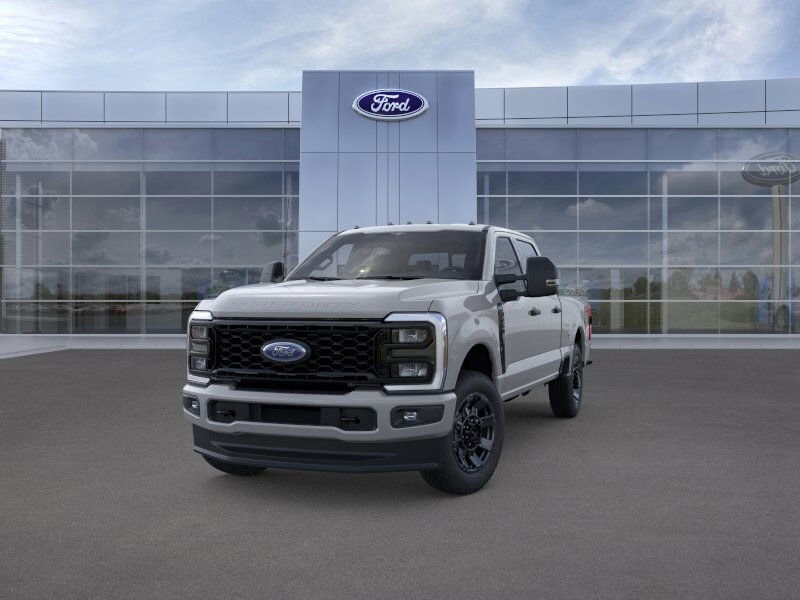 2026 Ford F-250 photo 2